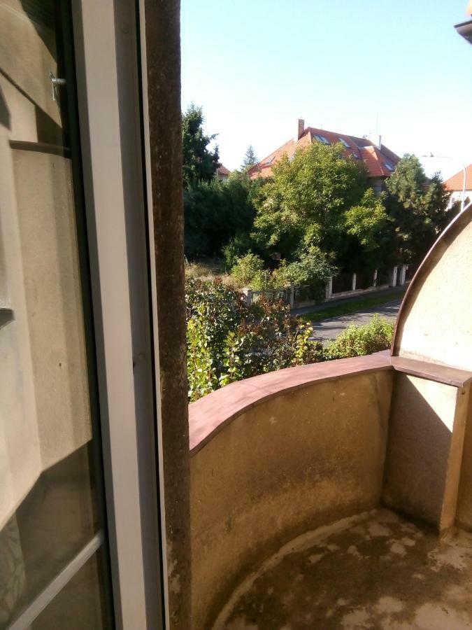 Apartricanova براغ المظهر الخارجي الصورة